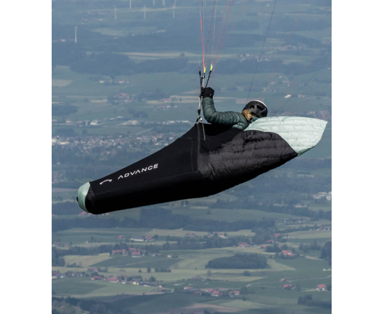 Lightness 4 - Advance