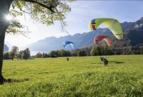 Quelles Voiles pour Débuter en Parapente ?