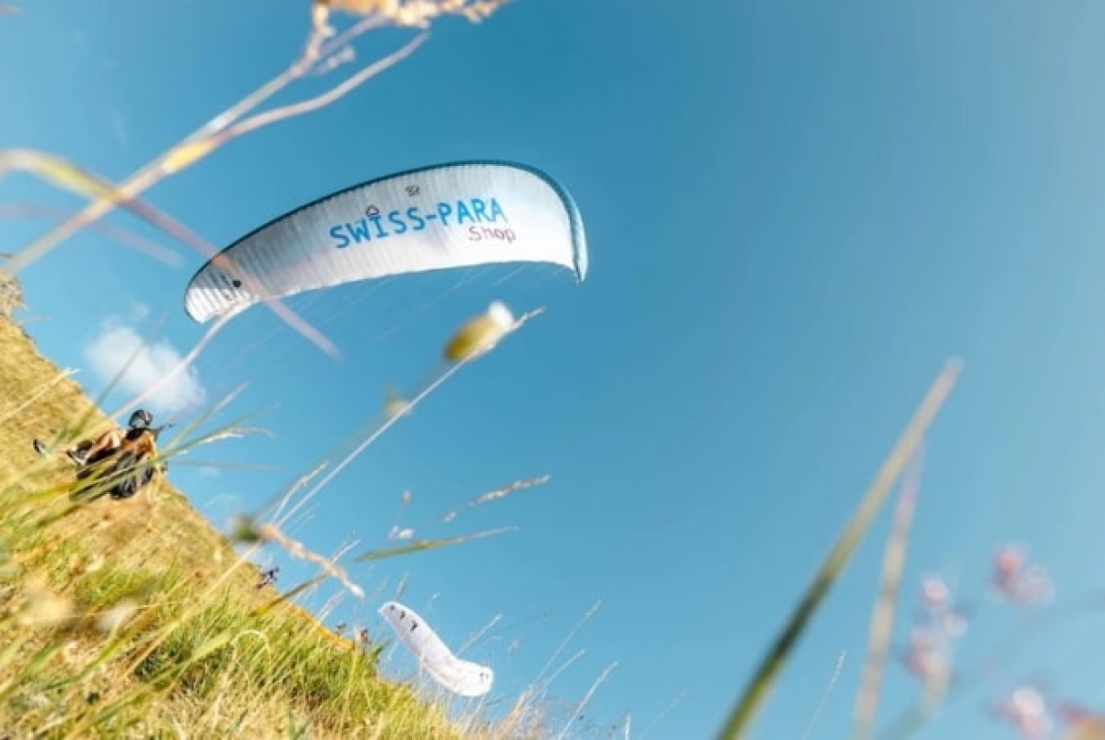 6 Conseils pour se lancer en compétition de Hike and Fly par notre pilote Suisse Morane Montavon 